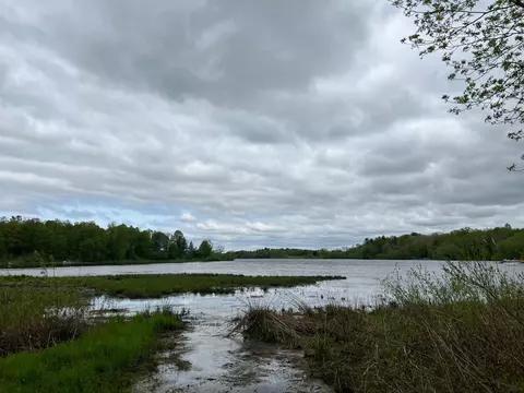 10678 Silver Lake Rd, Wood River Twp, WI 54840