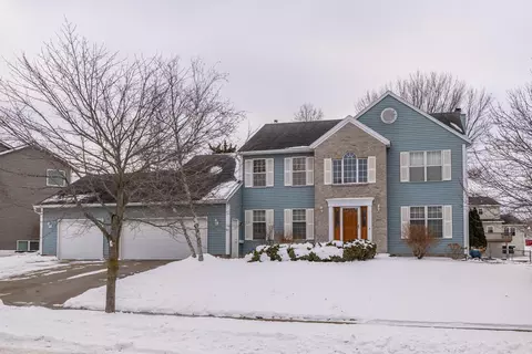 2405 Wilshire Ln NE, Rochester, MN 55906