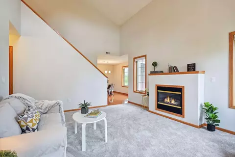 13945 Iris Ave, Rogers, MN 55374 photo 4