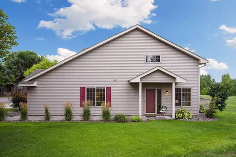 13945 Iris Ave, Rogers, MN 55374 photo 2