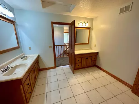 58877 N County Road 8, Plainview, MN 55964 photo 36