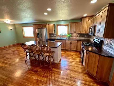 58877 N County Road 8, Plainview, MN 55964 photo 15