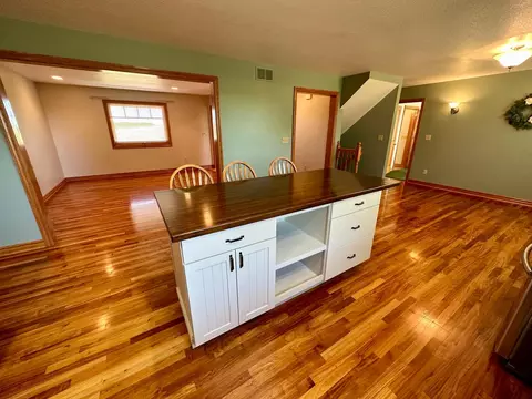 58877 N County Road 8, Plainview, MN 55964 photo 14