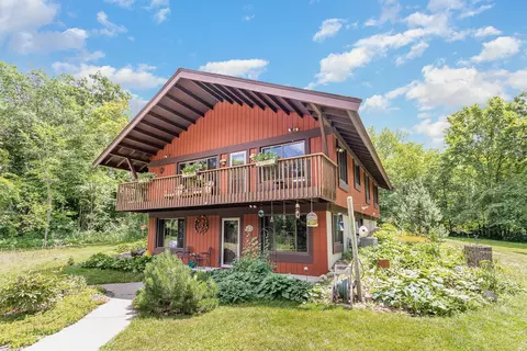 8875 204th St E, Prior Lake, MN 55372