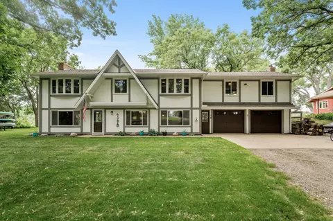 9108 Collins Dr NW, Ramsey, MN 55303