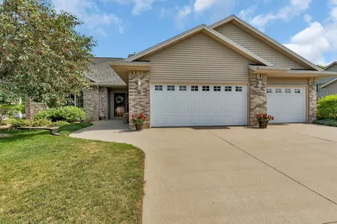307 11th St N, Cold Spring, MN 56320