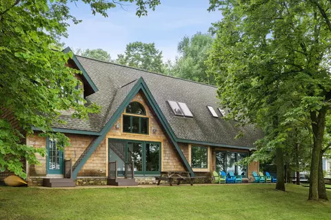38269 Oriole Ln, Battle Lake, MN 56515