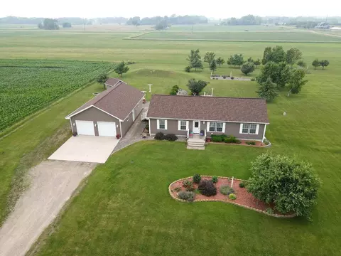 55852 Fairfax Ave, Pine City, MN 55063