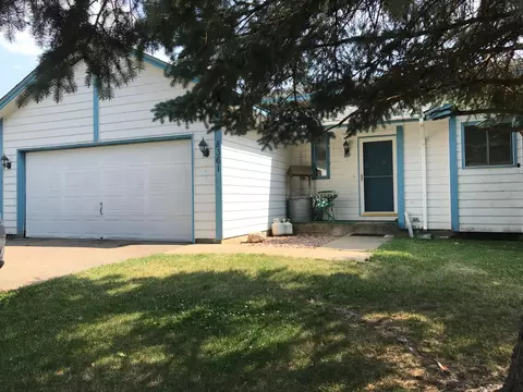 8361 66th St S, Cottage Grove, MN 55016