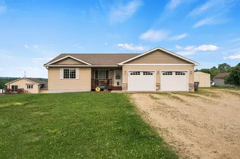 106 Prairie Cir, Woodville, WI 54028
