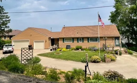 2119 3rd St SW, Rochester, MN 55902