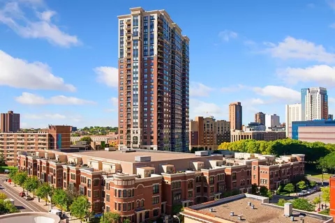 500 E Grant St #1203, Minneapolis, MN 55404