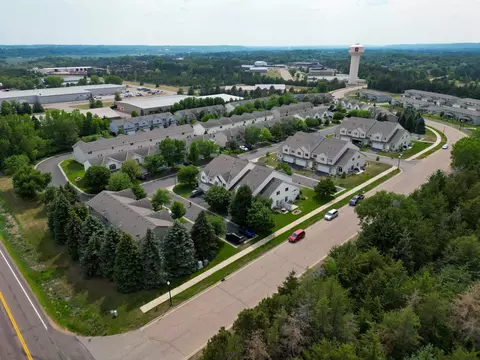 105 Dover Ct, Jordan, MN 55352