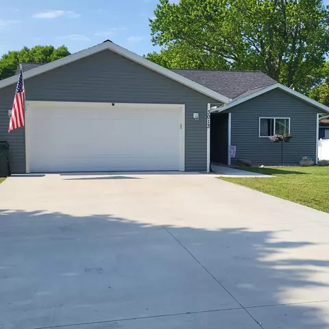 3013 3rd Ave NW, Willmar, MN 56201