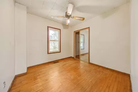 602 Fowler St, Faribault, MN 55021 photo 12