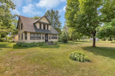 404 Pine St S, Onamia, MN 56359