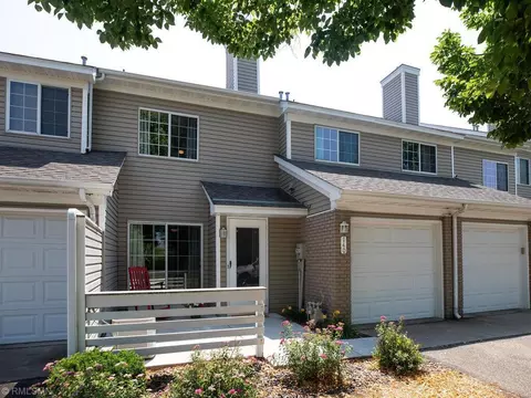 13420 60th Pl N #140, Plymouth, MN 55446