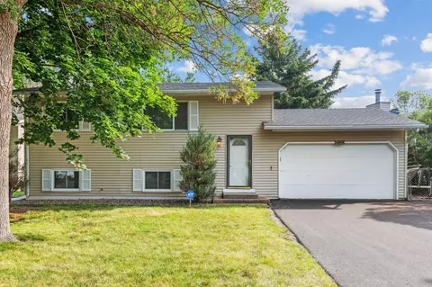5139 Upper 182nd St W, Farmington, MN 55024