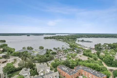 420 Mill St, Excelsior, MN 55331 photo 63