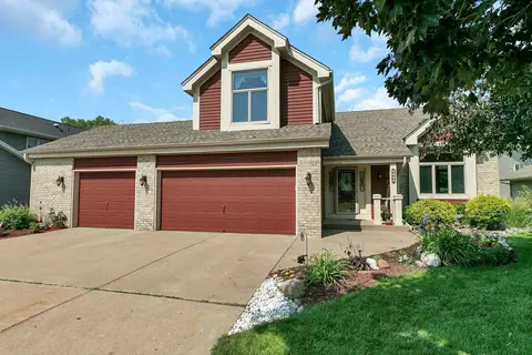 4824 92nd Ct, Brooklyn Park, MN 55443