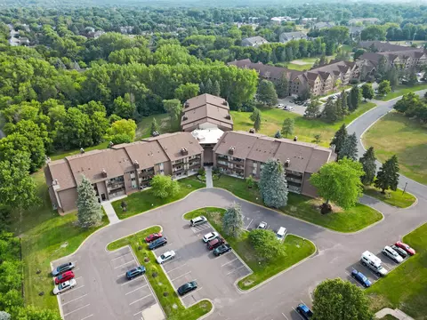 3440 Golfview Dr #314, Eagan, MN 55123 photo 30