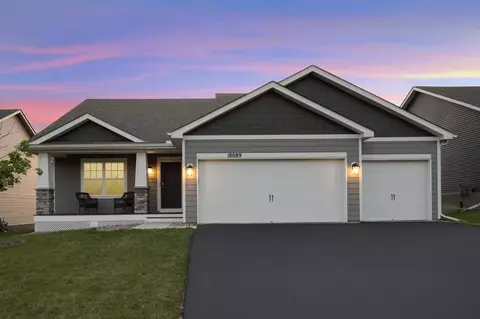 18089 Harlow Path, Lakeville, MN 55044