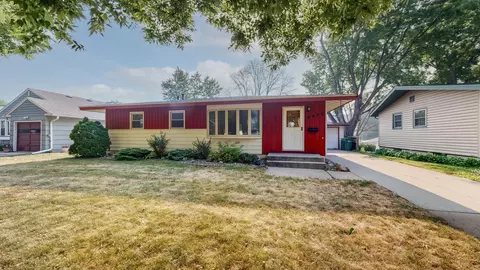 2422 18th Ave NW, Rochester, MN 55901