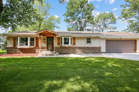 2849 142nd Ln NW, Andover, MN 55304