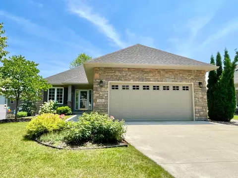 1620 Independence Dr, Northfield, MN 55057