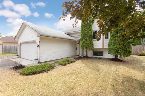 8311 114th Pl N, Champlin, MN 55316 photo 2