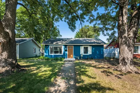 5113 Girard Ave N, Minneapolis, MN 55430