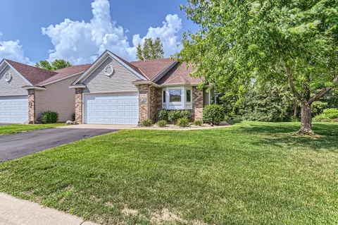 7400 Lake Ridge Dr, Savage, MN 55378