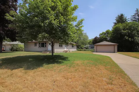 6308 Winnetka Ave N, Brooklyn Park, MN 55428