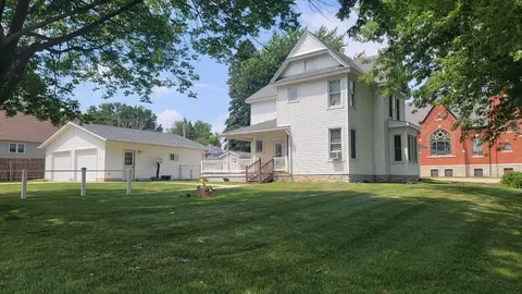20 3rd St SW, Harmony, MN 55939