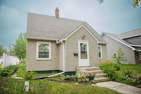109 E 7th St, Morris, MN 56267 photo 2
