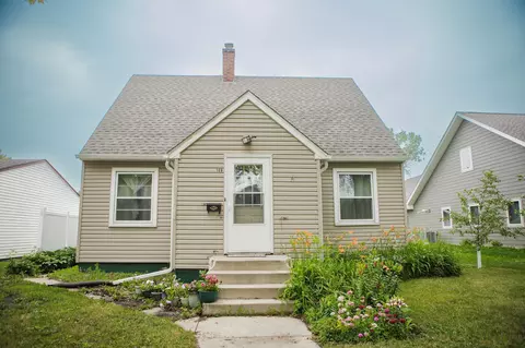 109 E 7th St, Morris, MN 56267 photo 3