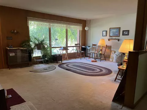 824 Highland Rd, Windom, MN 56101 photo 4