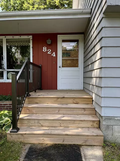 824 Highland Rd, Windom, MN 56101 photo 2