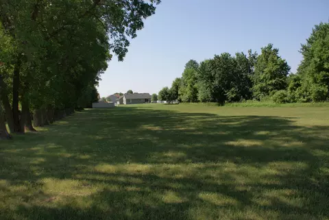 10 Nn 16th Ave SE, Cambridge, MN 55008