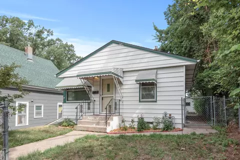 1671 7th St E, Saint Paul, MN 55106