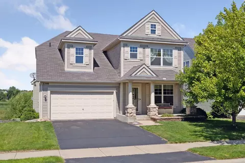 2298 Clover Field Dr, Chaska, MN 55318