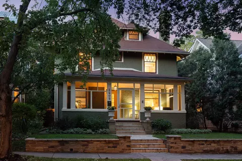 2409 Humboldt Ave S, Minneapolis, MN 55405