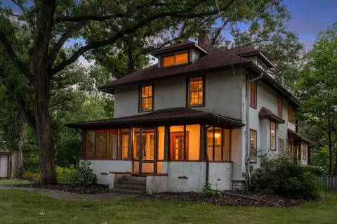 3275 Lake Johanna Blvd, Arden Hills, MN 55112