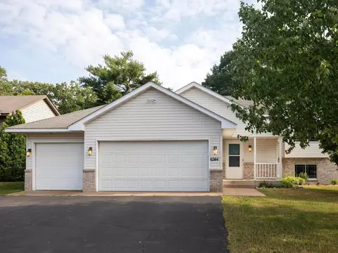6244 Albert Ln, North Branch, MN 55056