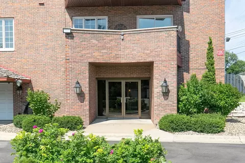 6300 Xerxes Ave S #21, Edina, MN 55423