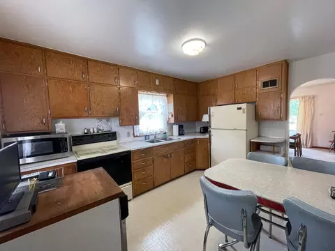 111 6th St, Hokah, MN 55941 photo 2