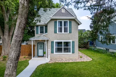 704 11th Ave N, South Saint Paul, MN 55075