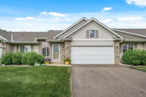 13260 Williamsberg Dr, Savage, MN 55378