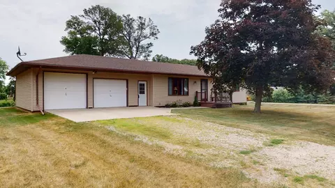 501 3rd Ave, Freeborn, MN 56032