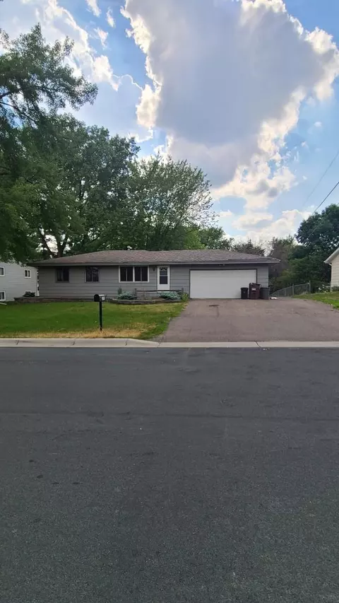 3365 Donald Ave, Eagan, MN 55121
